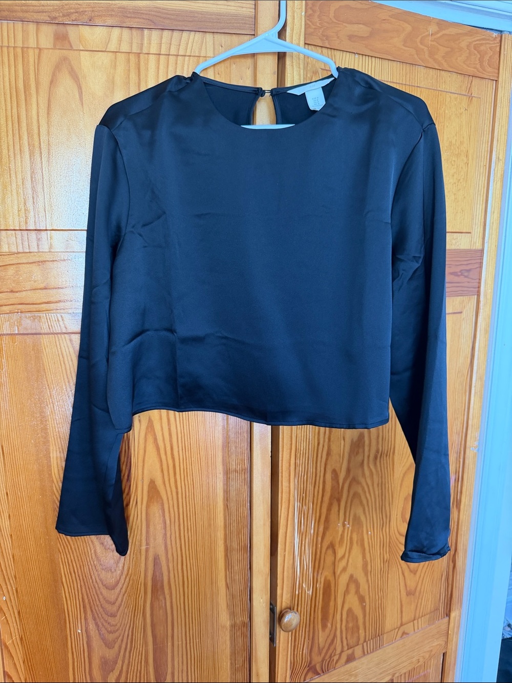 H&M Black Satin Crop Blouse with Keyhole Back